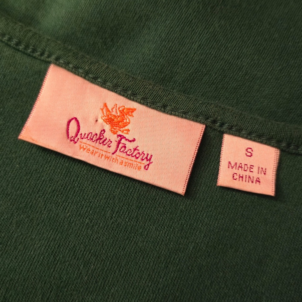 Quaker Factory Green Embroidered Holiday Baking Makes Life Sweeter Top Size S - Picture 6 of 8